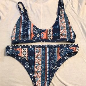 muticolor floral bikini